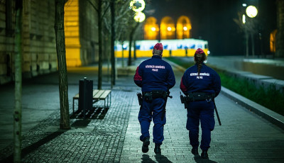 H&eacute;tfőn d&ouml;ntenek a vesz&eacute;lyhelyzet meghosszabb&iacute;t&aacute;s&aacute;r&oacute;l