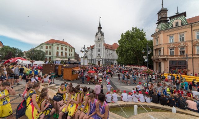 Ez a h&eacute;t a sportr&oacute;l fog sz&oacute;lni Kaposv&aacute;ron! Megkezdőd&ouml;tt a 14. Ifj&uacute;s&aacute;gi Sportfesztiv&aacute;l! - GAL&Eacute;RIA