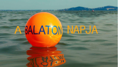 P&aacute;r h&oacute;nap cs&uacute;sz&aacute;ssal, de v&eacute;gre j&ouml;n a Balaton napja