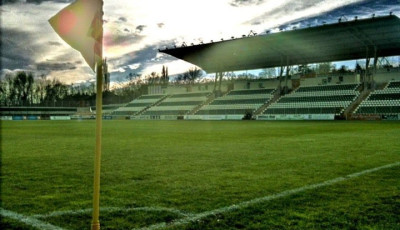 BR&Eacute;KING! A Barcelona avatja fel az &uacute;j kaposv&aacute;ri stadiont!