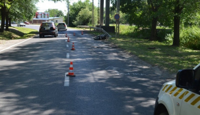 Vasr&uacute;dnak &uuml;tk&ouml;z&ouml;tt motorj&aacute;val a V&aacute;s&aacute;rt&eacute;ri &uacute;ton, felborult