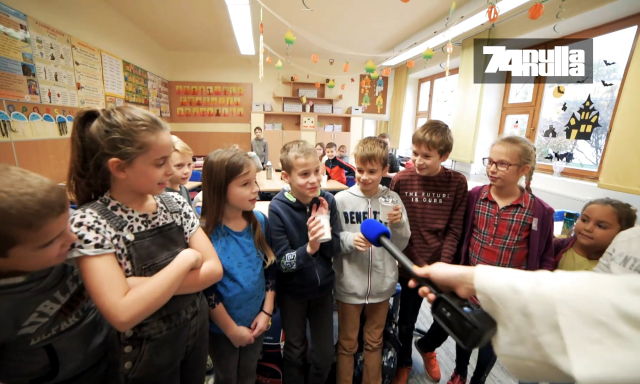 Im&aacute;dj&aacute;k a sulisok, amikor a FINO van&iacute;li&aacute;s tej&eacute;t kapj&aacute;k a sz&uuml;netben! - VIDE&Oacute;