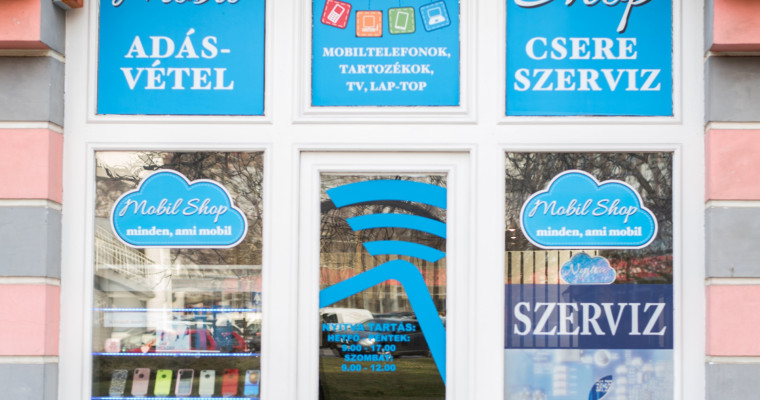 Nagy a ny&uuml;zsg&eacute;s a Mobil Shopban! - K&ouml;rben&eacute;zt&uuml;nk a v&aacute;ros leggyorsabb telefon szerv&iacute;z&eacute;ben!