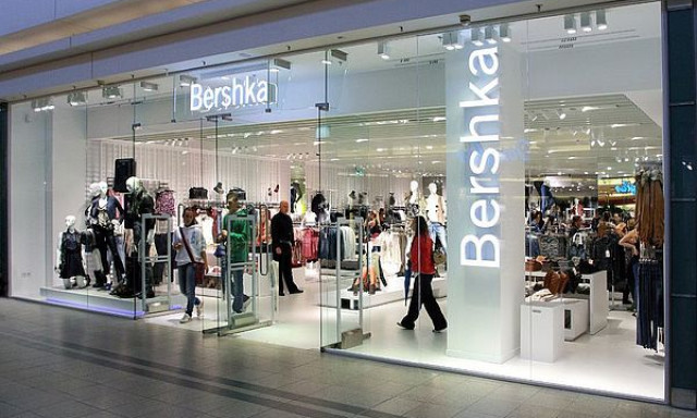 &Ouml;sszesen 1200 Zara, Bershka &eacute;s Pull&amp;Bear h&uacute;zza le a rol&oacute;t!