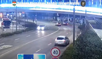 Kaposv&aacute;r belv&aacute;ros&aacute;ban durrantott betonfalnak a 21 &eacute;ves versenyző - VIDE&Oacute;