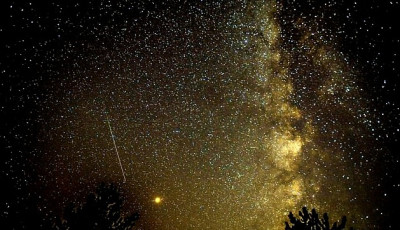 Ma k&ouml;telező felpillantani! - Aranyl&oacute; meteorraj &eacute;rkezik