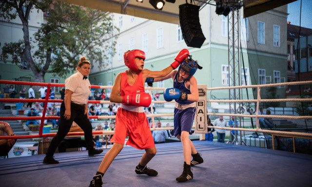 Ism&eacute;t &ouml;k&ouml;lv&iacute;v&aacute;ssal vette kezdet&eacute;t a Mi&eacute;nk a V&aacute;ros - GAL&Eacute;RIA