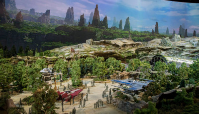 Egy hely, ahov&aacute; minden Star Wars rajong&oacute;nak el kell mennie egyszer &ndash; &Eacute;p&uuml;l a Star Wars Land!