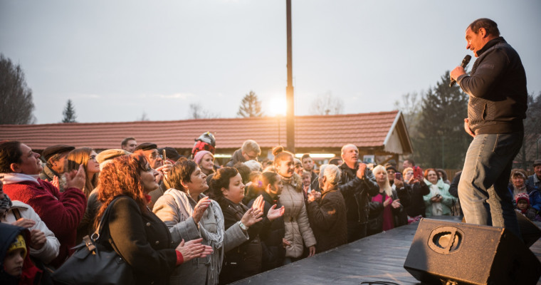 &Oacute;ri&aacute;si t&ouml;meg &eacute;s &iacute;zletes falatok! - Ilyen volt a 12. Szennai Hurkafesztiv&aacute;l