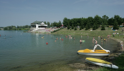 Eltűnt egy nő a gy&eacute;k&eacute;nyesi strandon