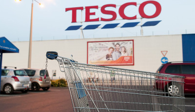 Sokat hozott riv&aacute;lis&aacute;n a Lidl, de m&eacute;g mindig a Tesco a legforgalmasabb itthon