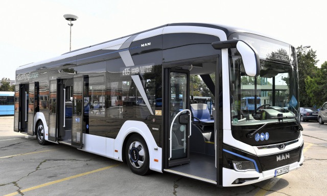 4 h&eacute;tre &eacute;rkezik egy elektromos busz Kaposv&aacute;rra, indul a Z&ouml;ld Busz Mintaprojekt