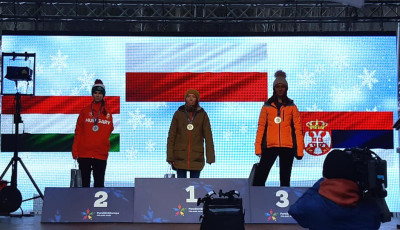 Ez&uuml;st&eacute;rmet szerzett a kaposv&aacute;ri snowboarder az Eur&oacute;pai T&eacute;li Paraj&aacute;t&eacute;kokon