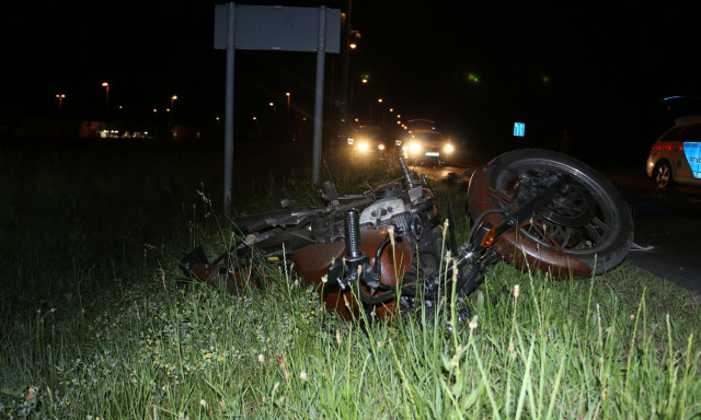 Meghalt a t&aacute;bl&aacute;nak &uuml;tk&ouml;ző motoros Marcaliban