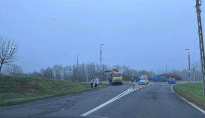 H&eacute;tfő reggel &aacute;rokba hajtott egy aut&oacute; Kaposfő &eacute;s Kaposm&eacute;rő k&ouml;z&ouml;tt