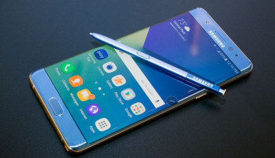 &Oacute;ri&aacute;si bajban a Samsung a felrobban&oacute; k&eacute;sz&uuml;l&eacute;kei miatt &ndash; Visszah&iacute;vt&aacute;k az &ouml;sszes Note 7-est!