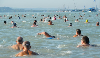 Hivatalos! Szombaton rendezik meg a 2019-es Balaton &aacute;t&uacute;sz&aacute;st