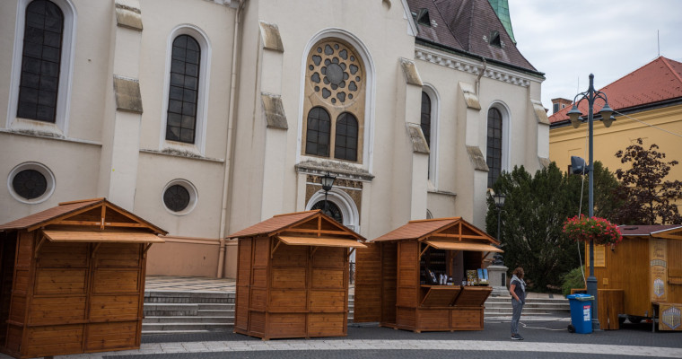 M&aacute;r a b&oacute;d&eacute;k is a hely&uuml;k&ouml;n - Minden &ouml;ssze&aacute;llt a fesztiv&aacute;lra - GAL&Eacute;RIA