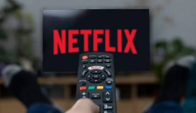 Nemr&eacute;g m&eacute;g tagadt&aacute;k, most kider&uuml;lt, hogy m&eacute;gis &eacute;rkeznek a rekl&aacute;mok Netflixre