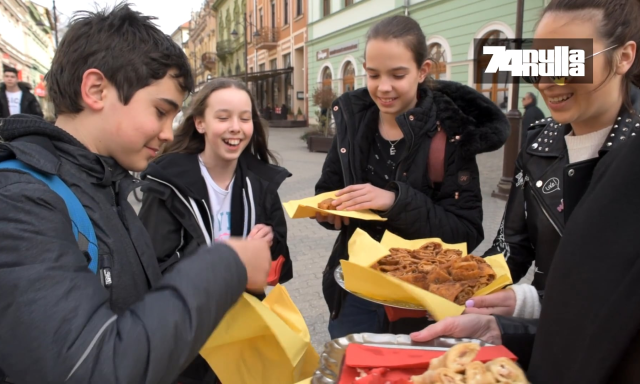 Boldog Palacsinta Napot Kaposv&aacute;&aacute;&aacute;r!