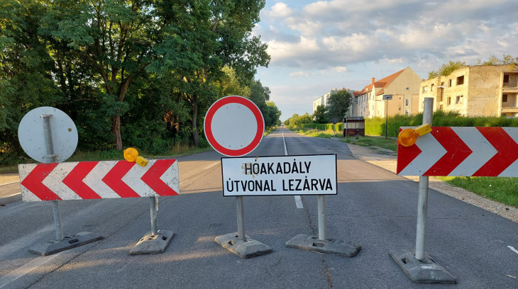 Semmi kül, csak HÓAKADÁLY miatt lezártak egy utat Kaposszekcsőn