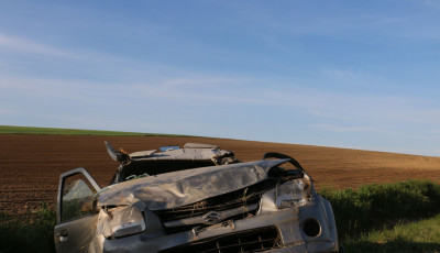 Hal&aacute;los baleset Somogyban &ndash; Azonnal meghalt az &aacute;rokba csap&oacute;d&oacute; 68 &eacute;ves f&eacute;rfi