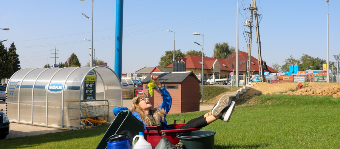 Elkapott minket a sz&uuml;reti l&aacute;z - Most minden a sz&uuml;retről sz&oacute;l a Mar&aacute;zplastban