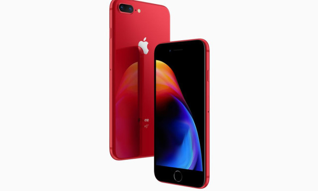 &Iacute;gy fest k&eacute;zben az &uacute;j iPhone 8 RED!