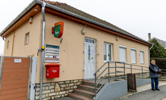 Szombat est&eacute;től egy teljes napra le&aacute;ll a Posta legt&ouml;bb szolg&aacute;ltat&aacute;sa