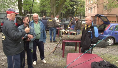 Pr&eacute;mium cuccokra licit&aacute;lhattok a Kapos Horg&aacute;szcentrum jubileumi b&ouml;rz&eacute;j&eacute;n