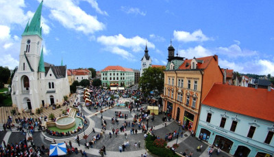 Most &eacute;rkezett a h&iacute;r: A Kossuth t&eacute;r &eacute;rdemelte ki az Eur&oacute;pa legszebb főtere c&iacute;met!