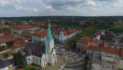 H&aacute;rom &eacute;ves felv&eacute;telt b&aacute;ny&aacute;sztunk elő Kaposv&aacute;rr&oacute;l - &Eacute;szreveszed az &ouml;sszes k&uuml;l&ouml;nbs&eacute;get? - VIDE&Oacute;