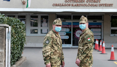 J&ouml;n a negyedik hull&aacute;m, visszat&eacute;rnek a katon&aacute;k a k&oacute;rh&aacute;zakba