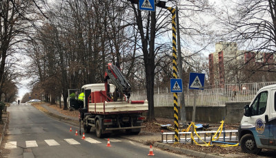 V&eacute;gre felturb&oacute;zz&aacute;k a B&eacute;ke utcai gyalogos-&aacute;tkelőhelyet!