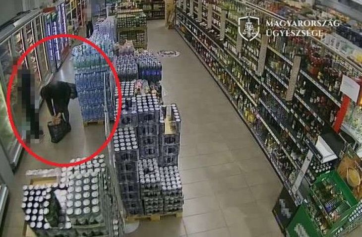Kaposvári üzletekből lopott az anya-fia páros