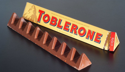 Az &uacute;j őr&uuml;letnek a f&eacute;rfiak &ouml;r&uuml;lhetnek csak igaz&aacute;n! - Keresd a Toblerone alagutat!