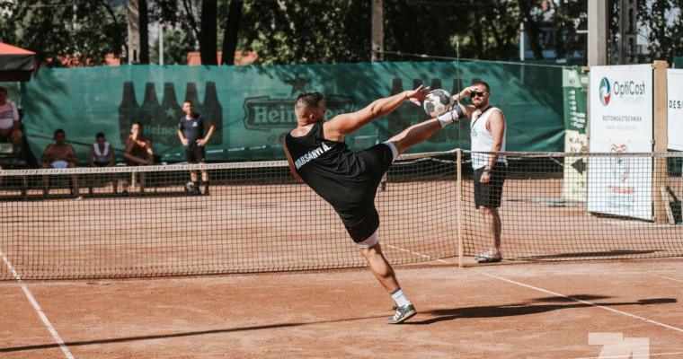 Par&aacute;zs meccsek, felfokozott hangulat - Ilyen volt a Cs&aacute;sz&aacute;rr&eacute;t Open első napja - GAL&Eacute;RIA