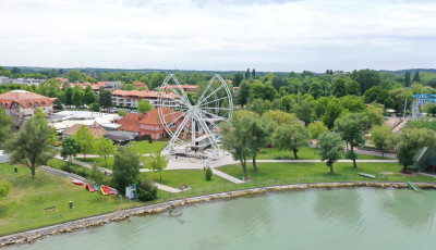 Rohamtemp&oacute;ban halad a lellei &oacute;ri&aacute;sker&eacute;k &eacute;p&iacute;t&eacute;se! - &Eacute;rkezt&uuml;nk is r&oacute;la p&aacute;r fot&oacute;val